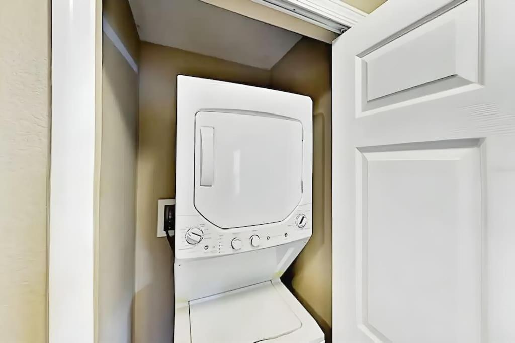 Entire Rental 3-Br Minutes From Disney X8 Hot Tub Apartment 2204 Ορλάντο Εξωτερικό φωτογραφία